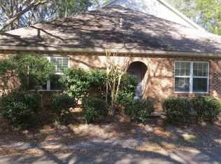 9758 SW 52nd Rd, Gainesville, FL 32608