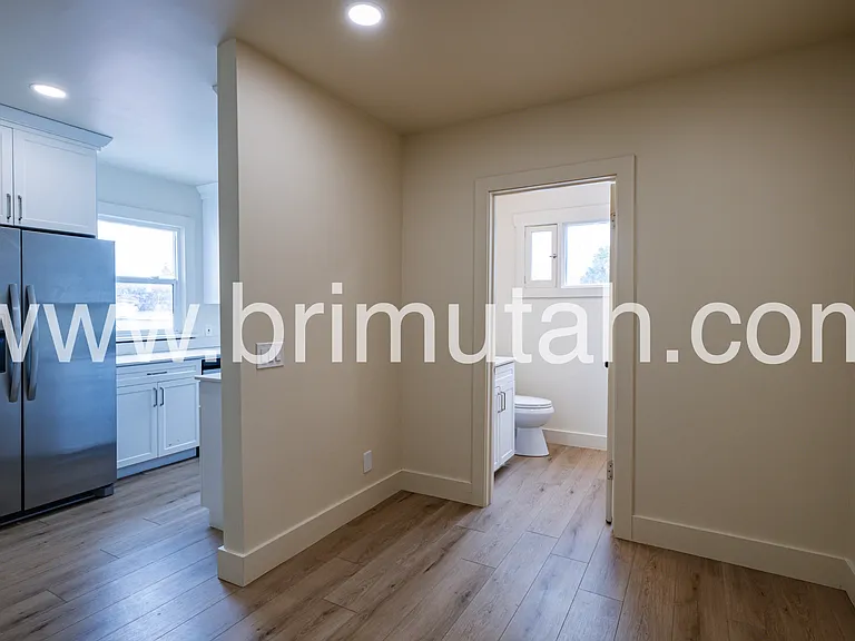 684 W Center St #1 — Photo 6