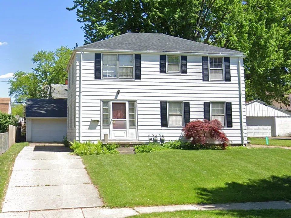 3022 Letchworth Pkwy