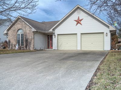 110 W Edgewood Ave, Effingham, IL, 62401