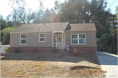 1st image of 2661 Whitney Dr