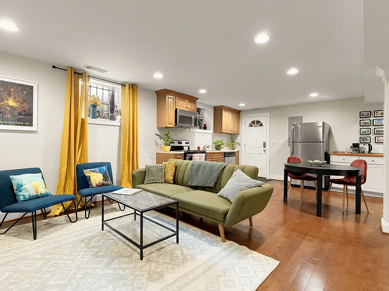 1407 Decatur St NW — Photo 22