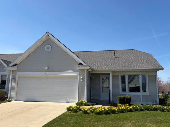 51 Newcastle, Zeeland, MI 49464