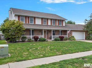 2201 Redlands Dr, Springfield, IL 62711