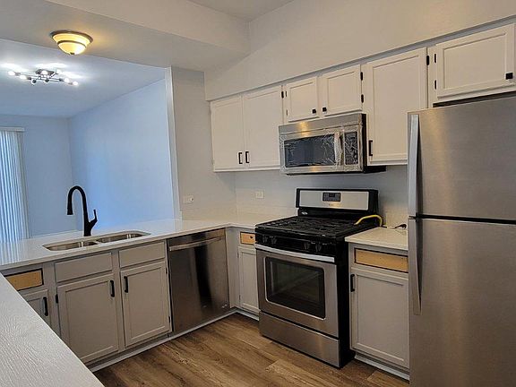 3rd image of 351 Glen Byrn Ct