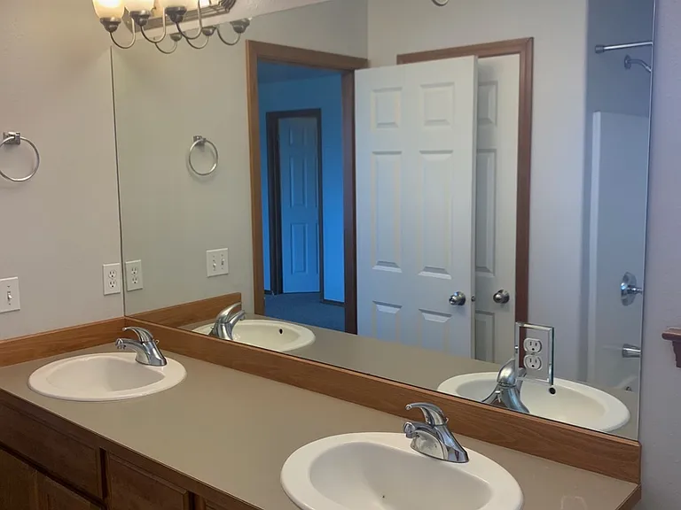 201 W Maci Ct — Photo 19