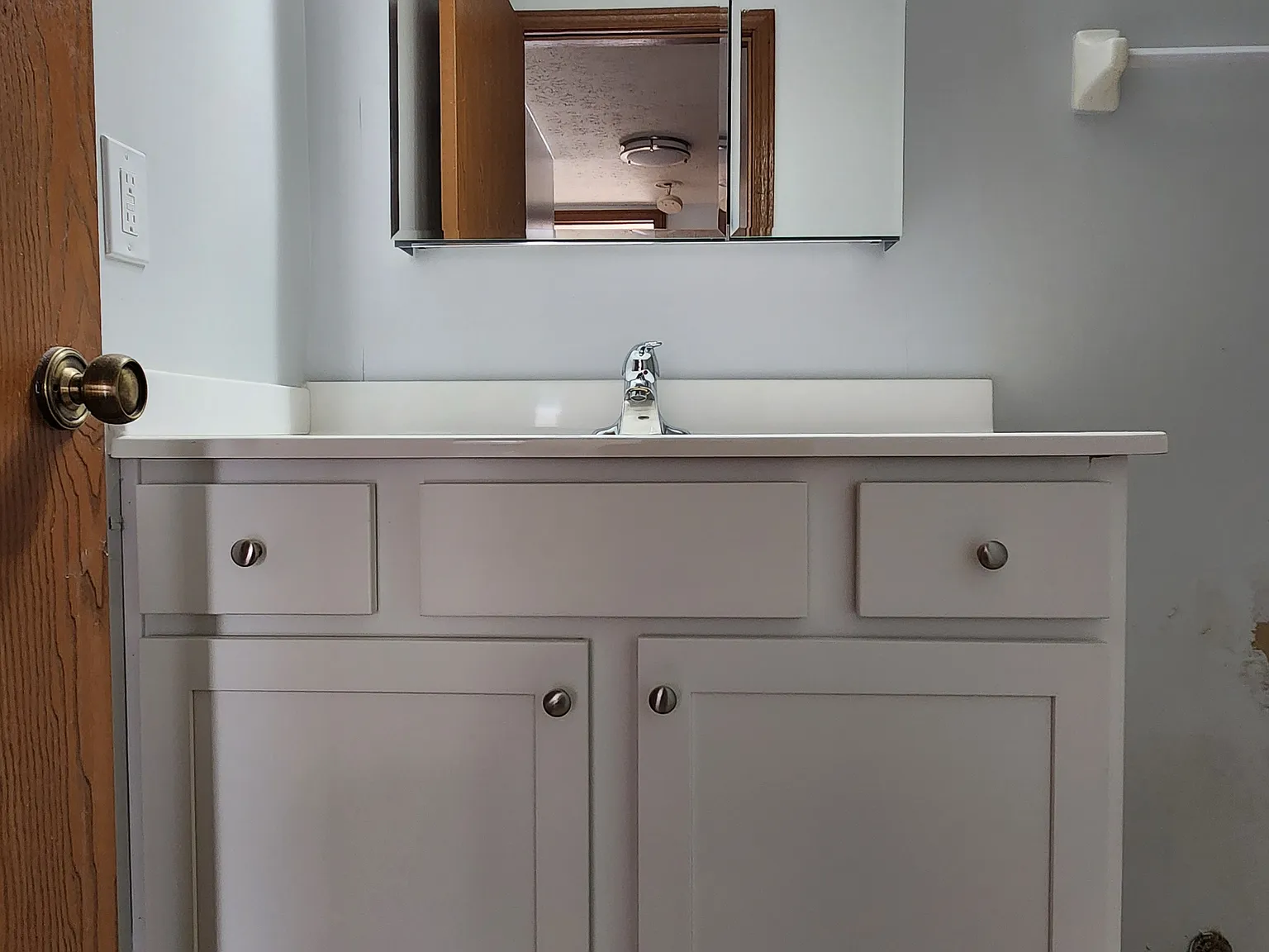 1 bed, 854 sqft, $1,100 — Photo 2