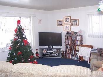 2nd image of 8222 Carrousel Blvd