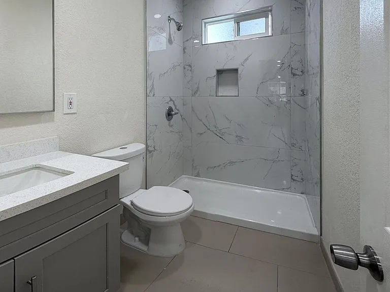 3980 Cedar St — Photo 8