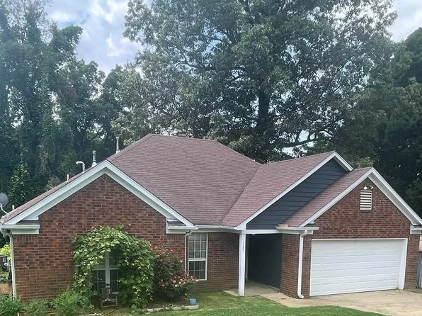 165 Blue Lake Dr, Lake Cormorant, MS 38641