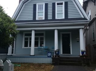 2142 4th Ave W, Seattle, WA 98119