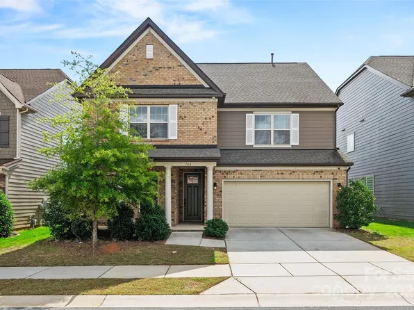 764 Garrett Green Way, Fort Mill, SC 29715