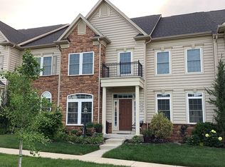 25054 Cambremer Sq, Chantilly, VA 20152