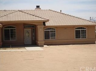 9565 Redwood Ave, Hesperia, CA 92345