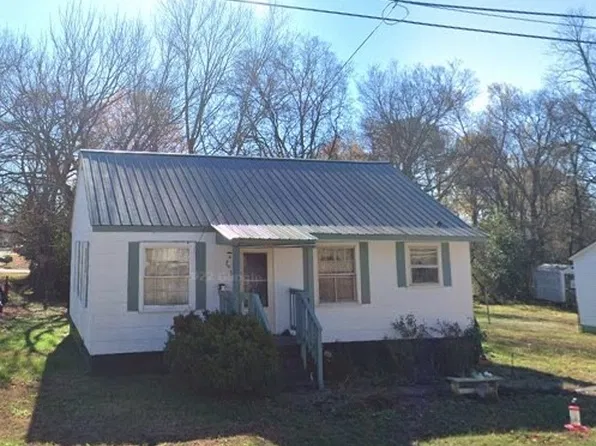 107 7th Ave SW, Winchester, TN 37398