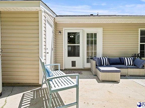 5th image of 460 Londonberry Dr