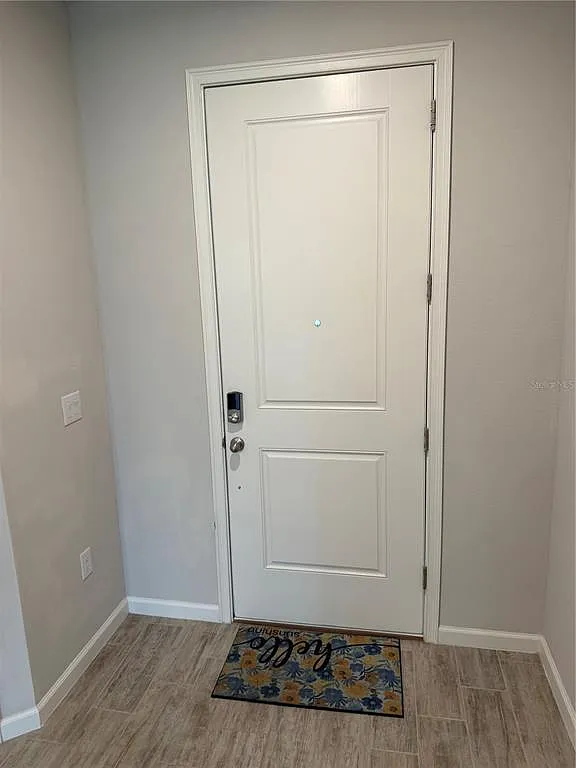 3 bed, 2.5 bath, 1614 sqft, $2,350 — Photo 4