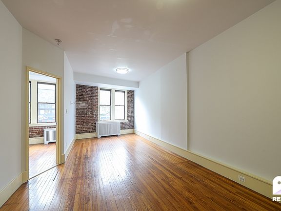 3rd image of 8413 5th Ave #1