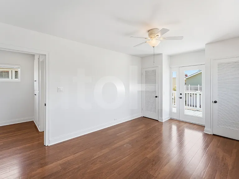 1220 Mandalay Beach Rd — Photo 44