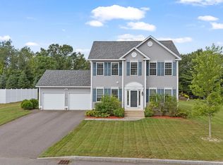 37 Windswept Rd, Manchester, NH 03109