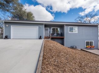 210 Golf Course Rd, Jackson, CA 95642