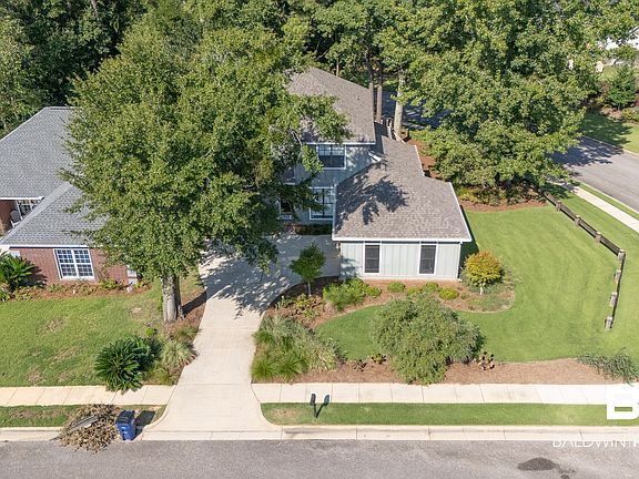 2nd image of 27595 Claiborne Cir