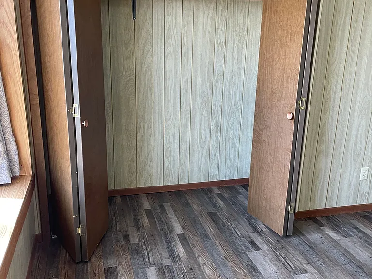 400 E Pike Ave #1 & 2 — Photo 11