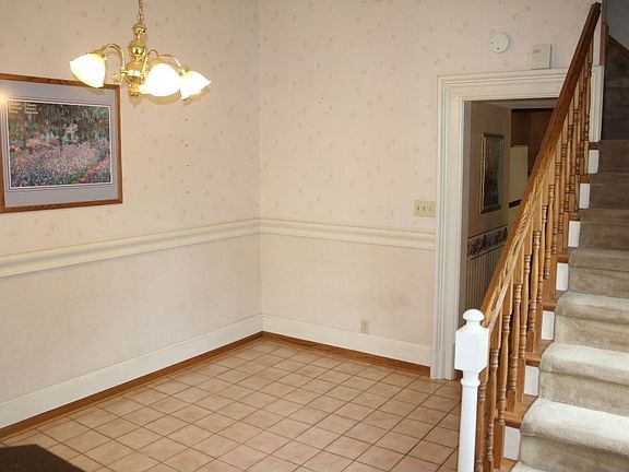 2nd Dining Rm and Open Staircase
