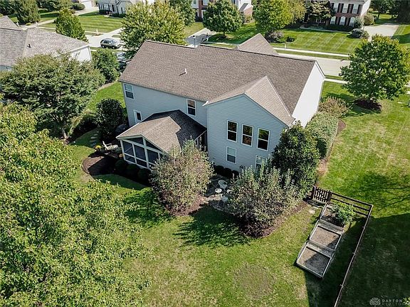 3rd image of 3541 Wrenwood Dr