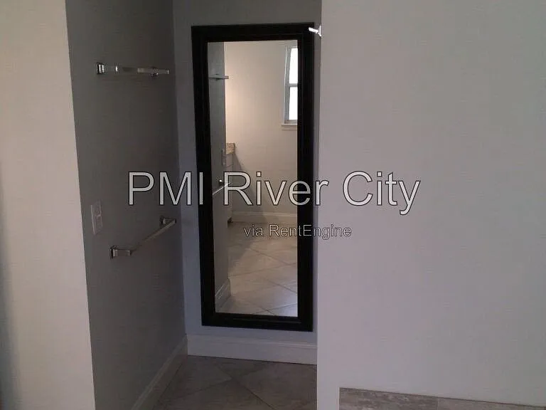 2320 Locustwood Ct — Photo 49