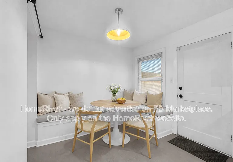 338 Crafton St #3 — Photo 3