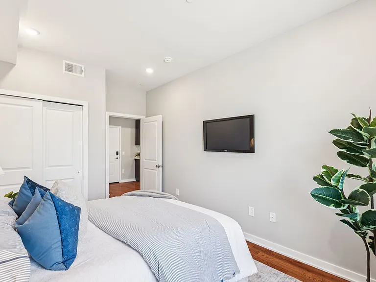 203 Haverford Ave #207 — Photo 11