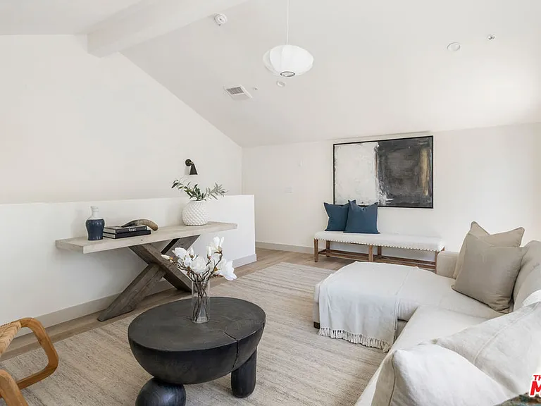 173 1/2 S Avenue 57 — Photo 13