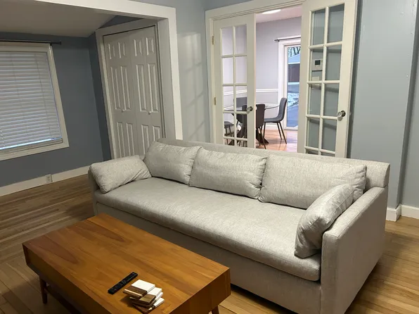 113 Bluff St, Riverside, RI 02915