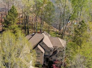 928 Thorn Ridge Ln, Clover, SC 29710