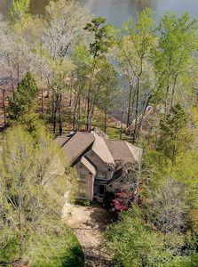 928 Thorn Ridge Ln, Lake Wylie, SC, 29710
