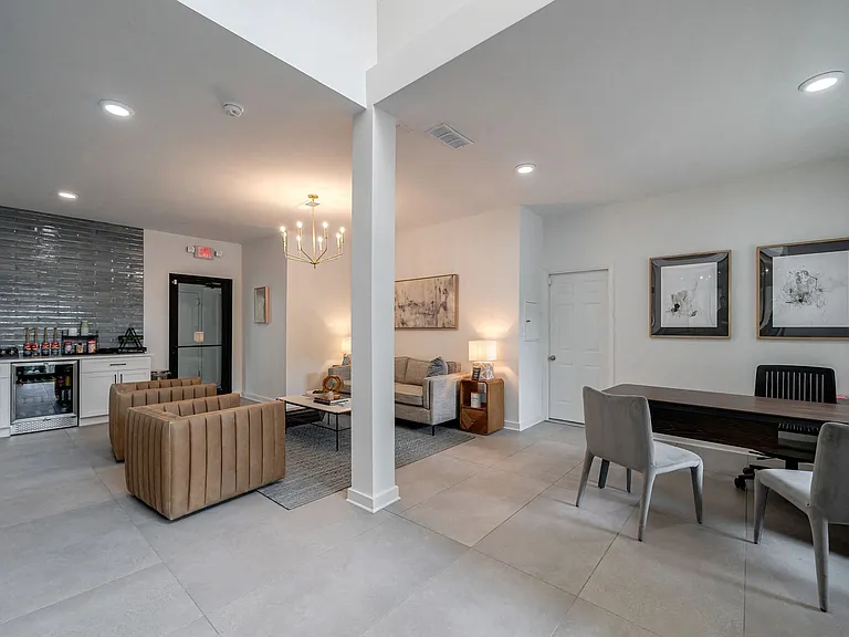 Castlegate Collier Hills — Photo 13