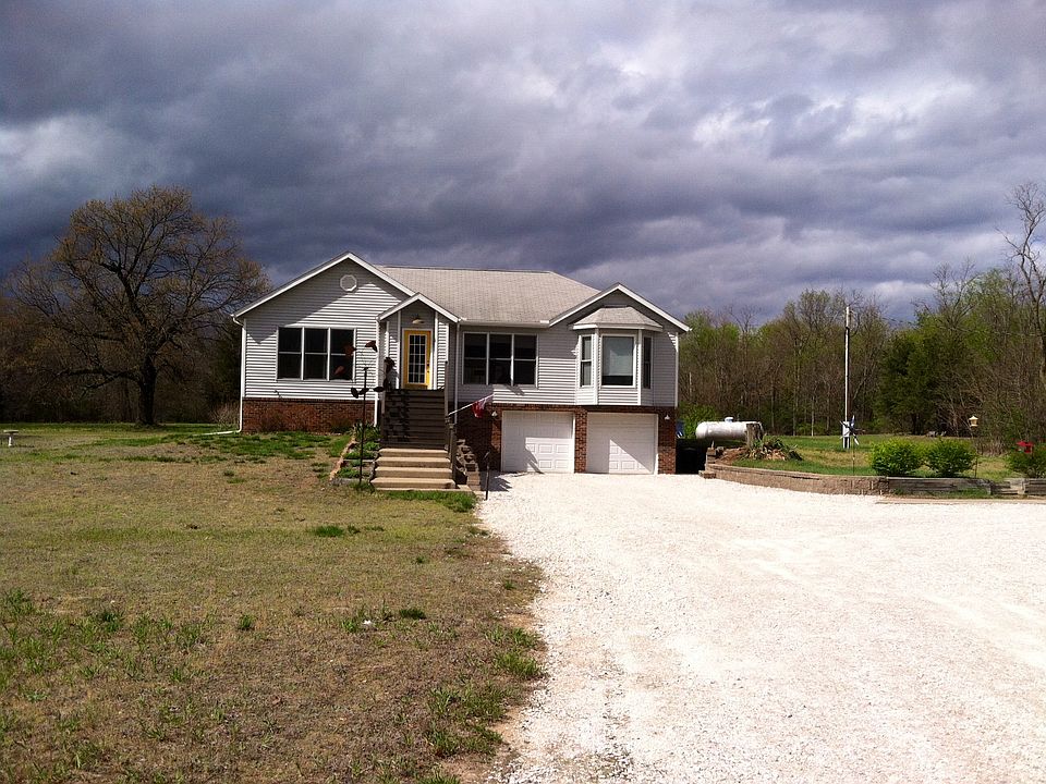 Raised ranch built in 1996