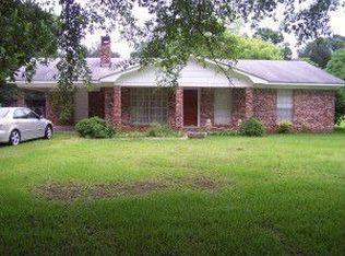 1362 Boutwell Rd, Richton, MS 39476