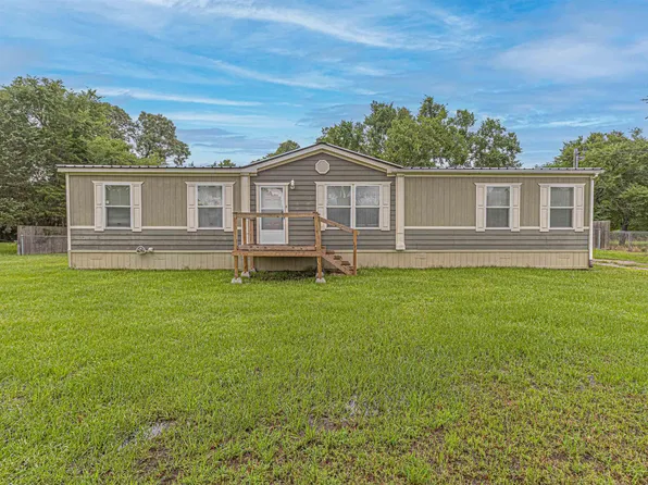 21167 Joe Paul Ln, Chandler, TX 75758