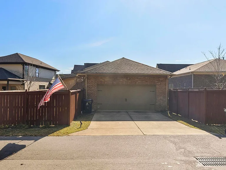 2468 Mimms Ln — Photo 16