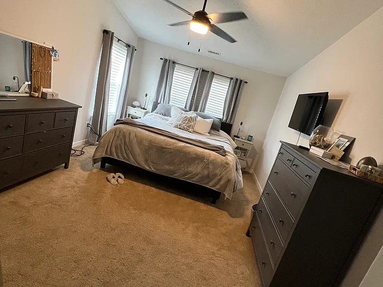 2405 Forest Edge Ct #304D — Photo 9