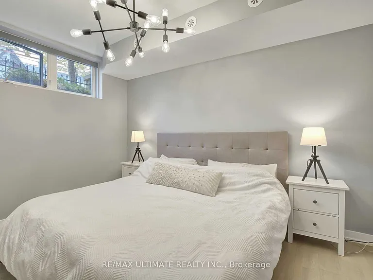140 Broadview Ave #30 — Photo 20