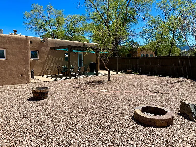 512 Sandia St — Photo 15