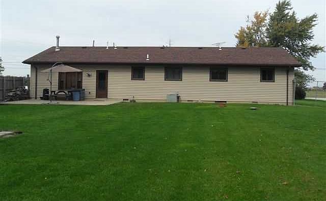 2nd image of 22378 W Hellwig Rd