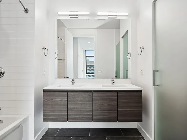 Hubbard 221 — Photo 26