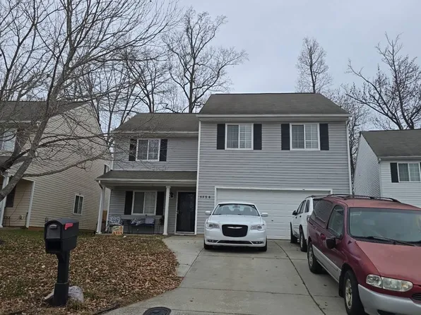 5730 Hidden Lake Dr, Browns Summit, NC 27214
