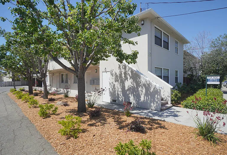 488 James Rd — Photo 2