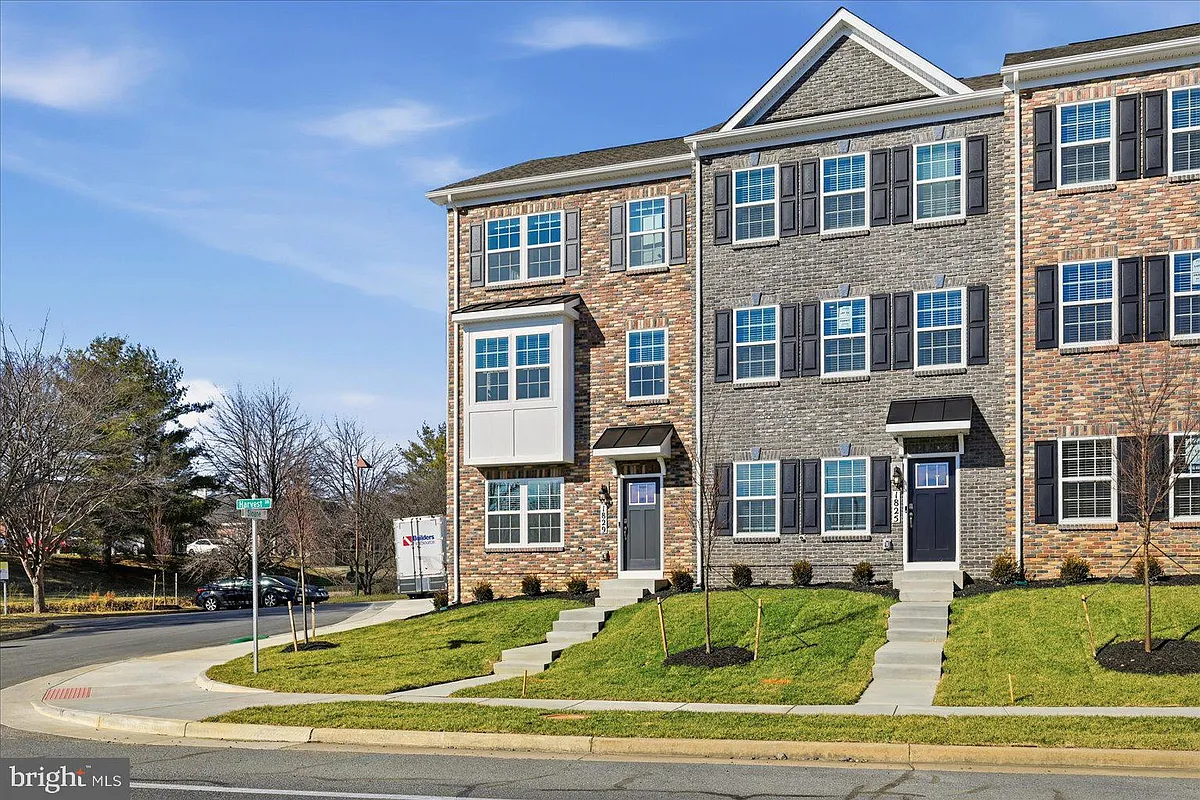 Building Photo - 1829 Harvest Dr