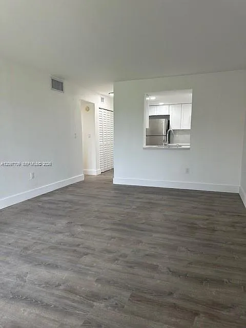 9405 W Flagler St — Photo 3